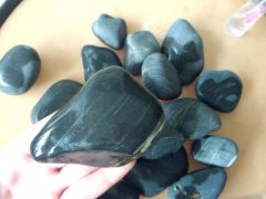 天然黑色5-8cm鹅卵石